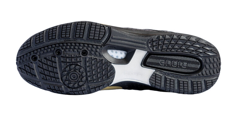 Andro Cross Step PRO Table Tennis Shoes - Black/Gold - Image 4